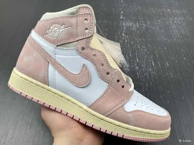 Rep TBK 1 (Women's) Air Jordan OG High Pink FD2596-600 Washed Retro 0422
